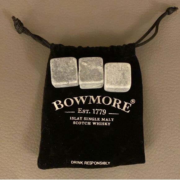 Bowmore Whiskey Stones - Picture 1 of 2